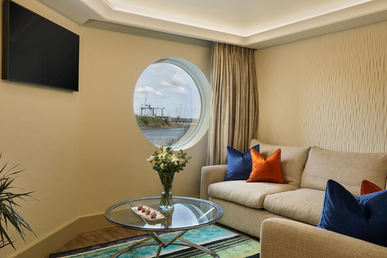 Hotel Langstone Quays 4*
