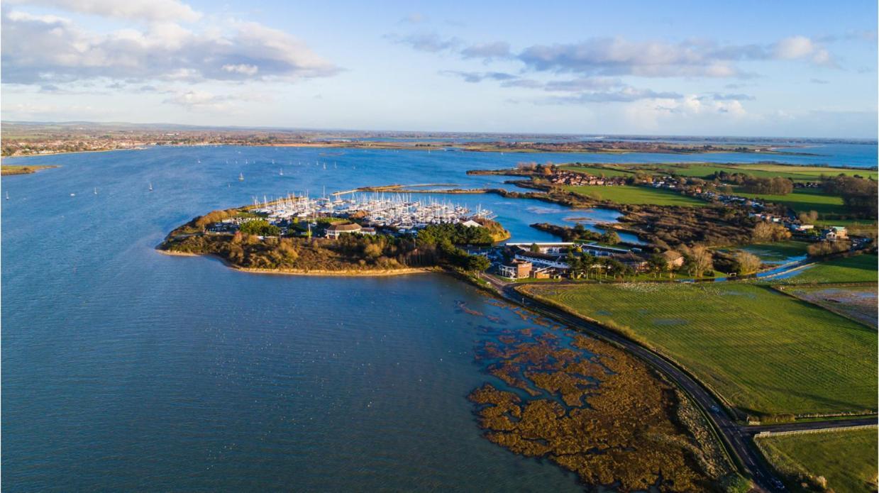 Langstone Quays 4*