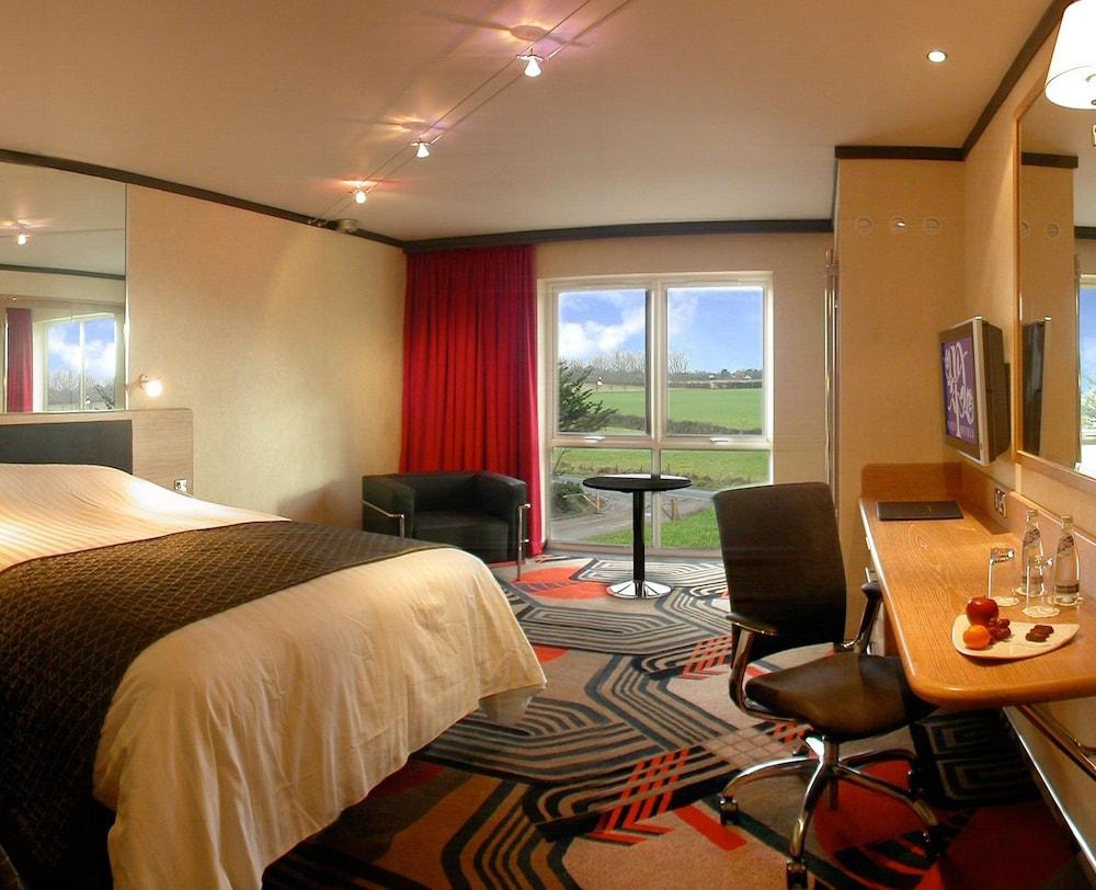 Langstone Quays Resort, Portsmouth 4*